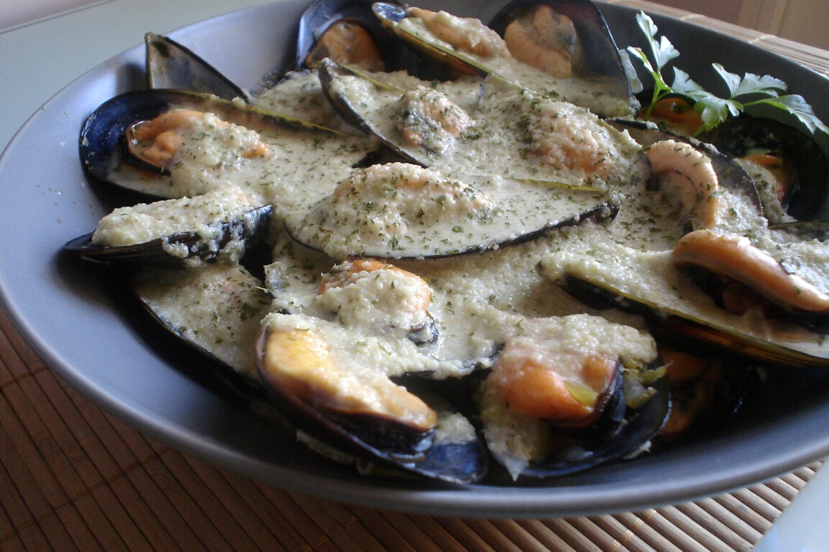mejillones en salsa de apio